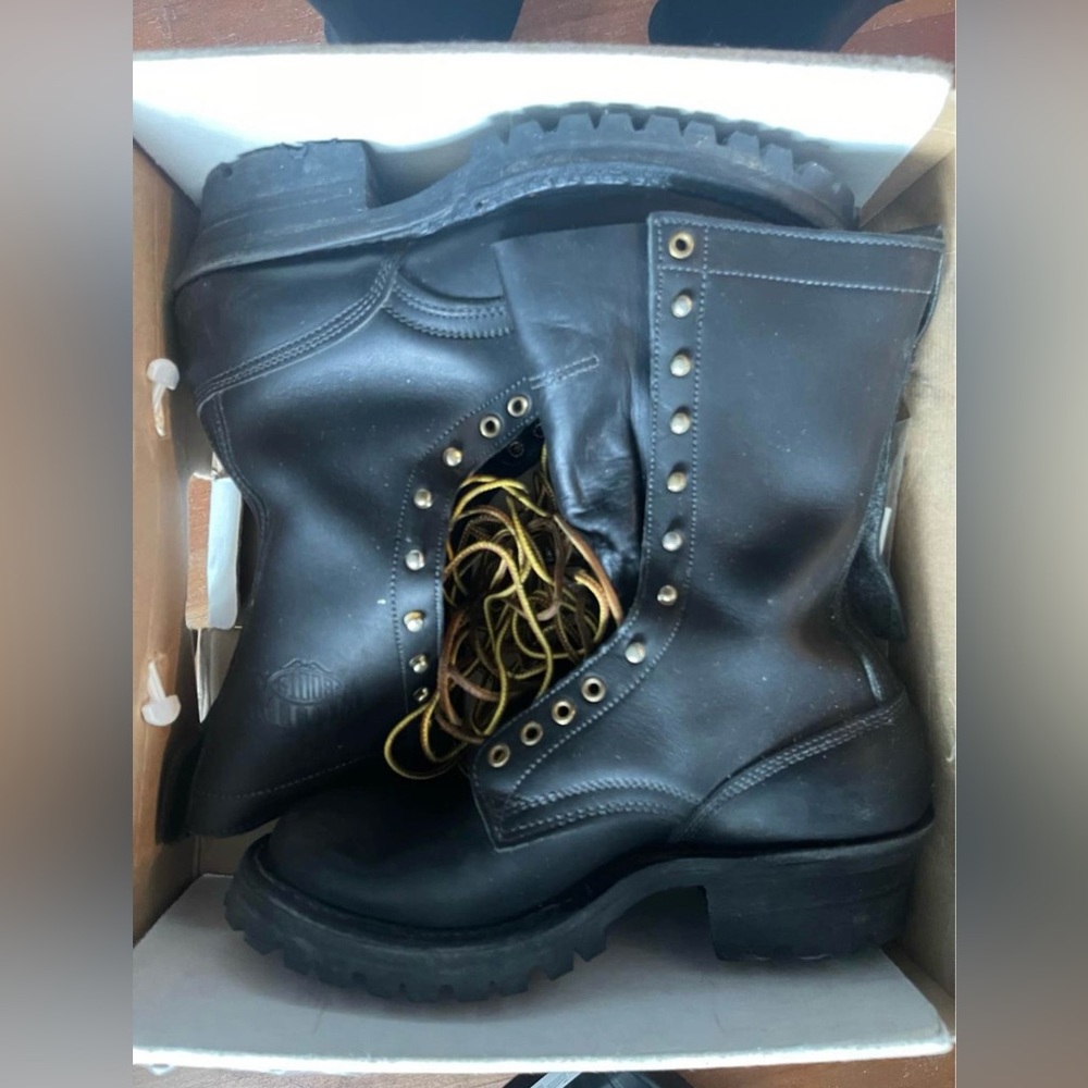 Whites 400V 10” size 9 1/2E Wildland Forest Firefighting Boots